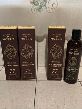 NWT - MOERIE Shampoo + Conditioner All Natural 77 Minerals expired 2024